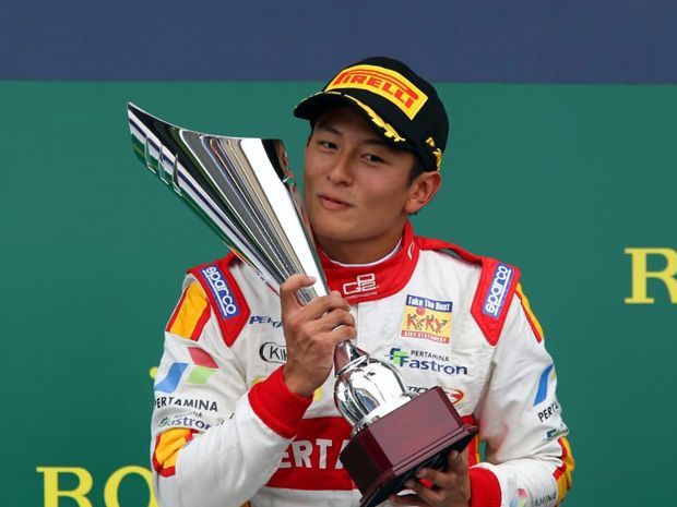 Lahir di Solo, Jawa Tengah pada 22 Januari 1993, Rio Haryanto memulai karier balapnya sejak usia muda. Ia terjun ke dunia balap karting dan menunjukkan bakatnya di ajang nasional dan internasional. 